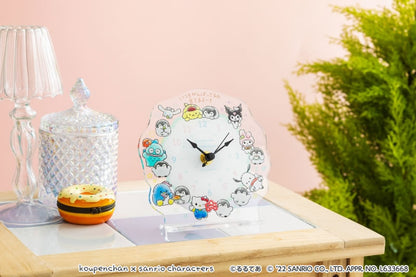 コウペンちゃん×サンリオキャラクターズ アクリル卓上時計