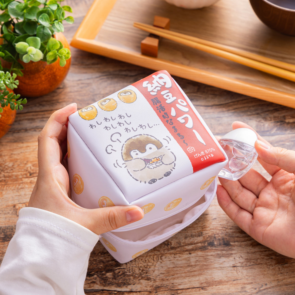 Koupen-chan I've become natto! Natto pack style square pouch
