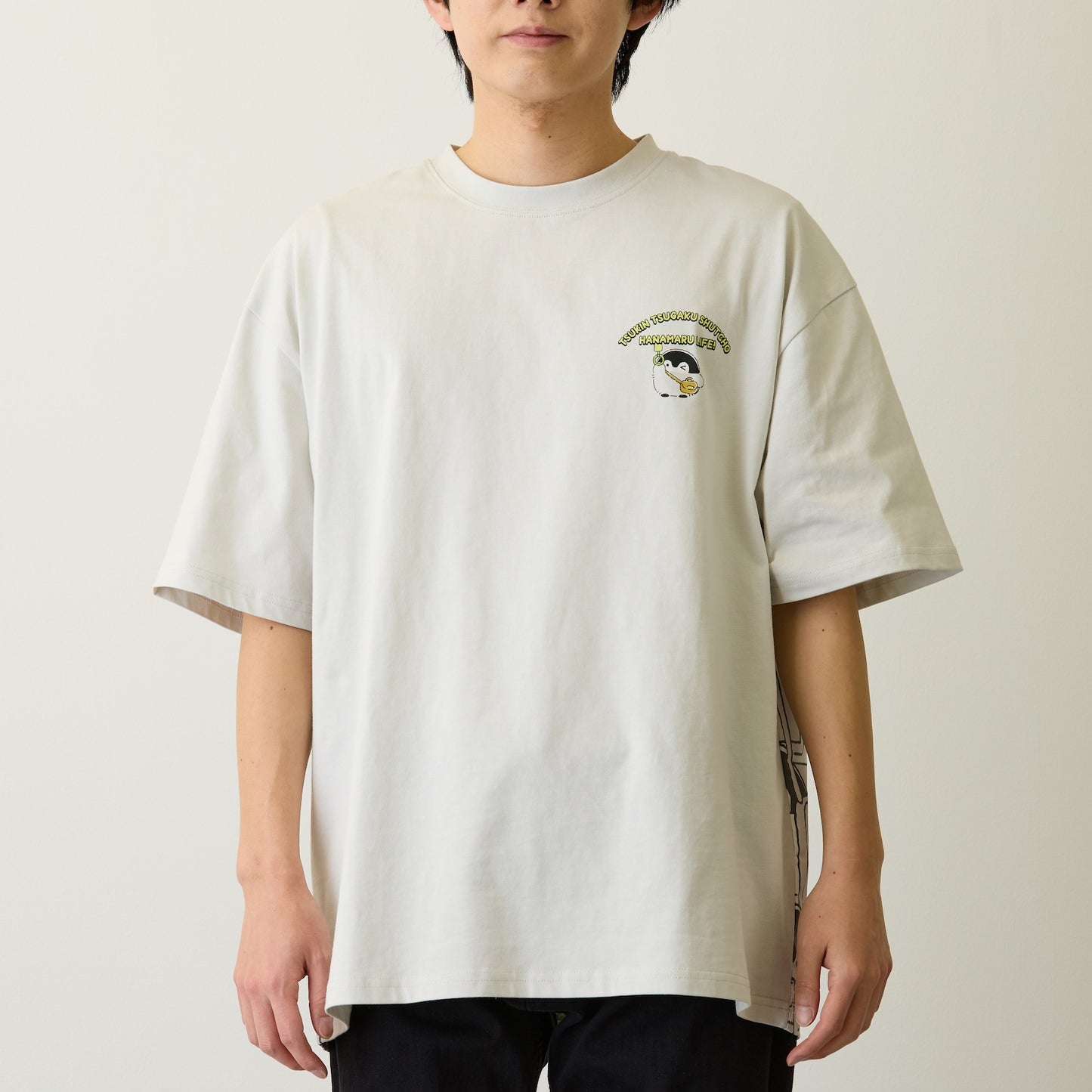 TV anime “Koupen-chan”Commuting, attending school, business trips, Hanamaru life! Big Silhouette T-shirt Crowded Train Gray