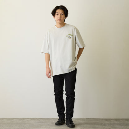 TV anime “Koupen-chan”Commuting, attending school, business trips, Hanamaru life! Big Silhouette T-shirt Crowded Train Gray