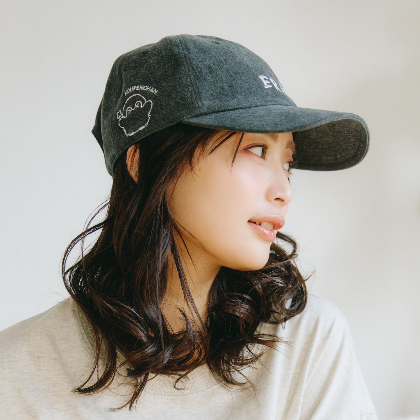 点赞鹅 帽子 ERAI！炭黑色 ONE