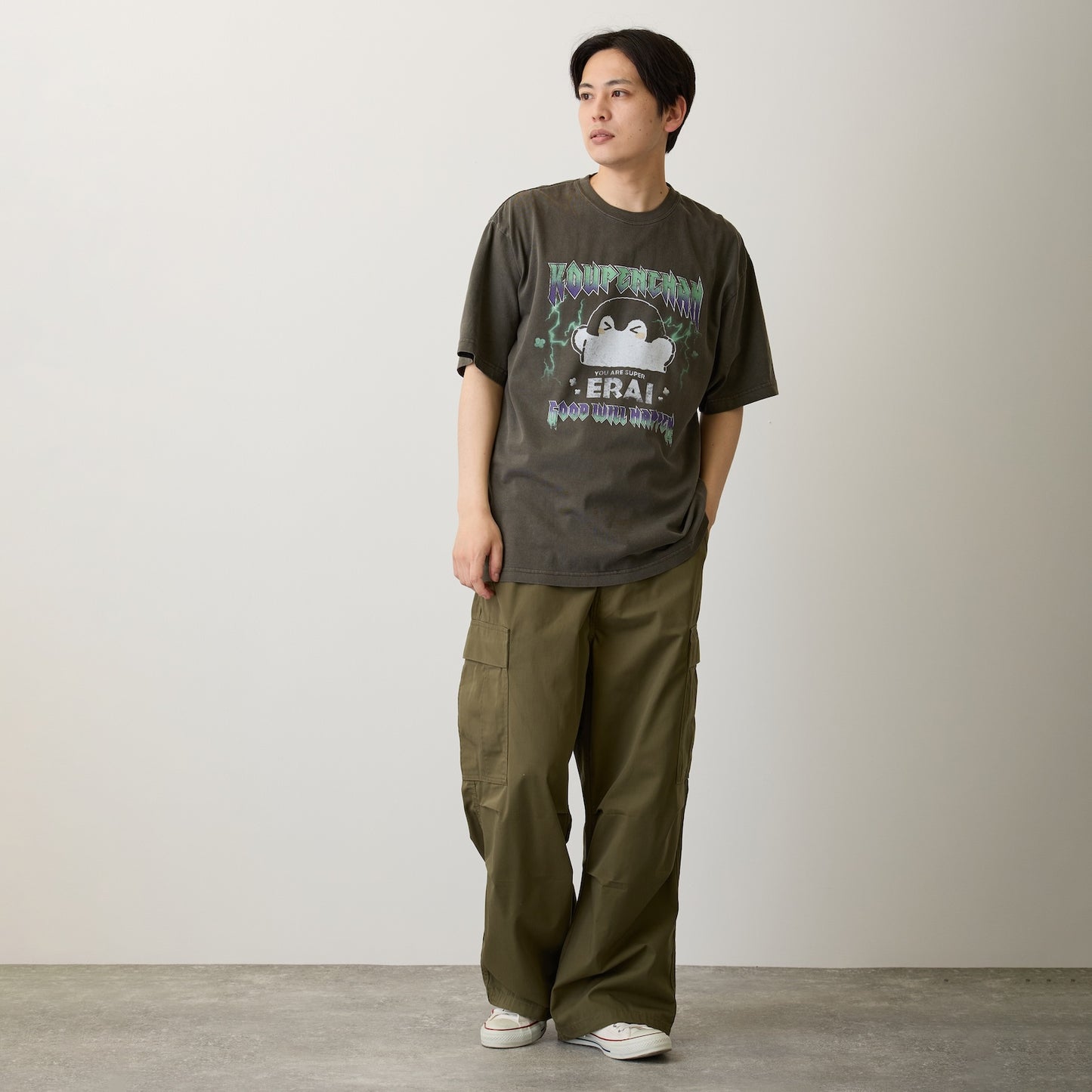 点赞鹅 T恤ROCK KOUPENCHAN Sumi