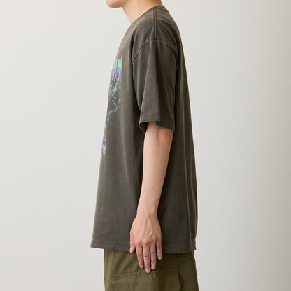 点赞鹅 T恤ROCK KOUPENCHAN Sumi