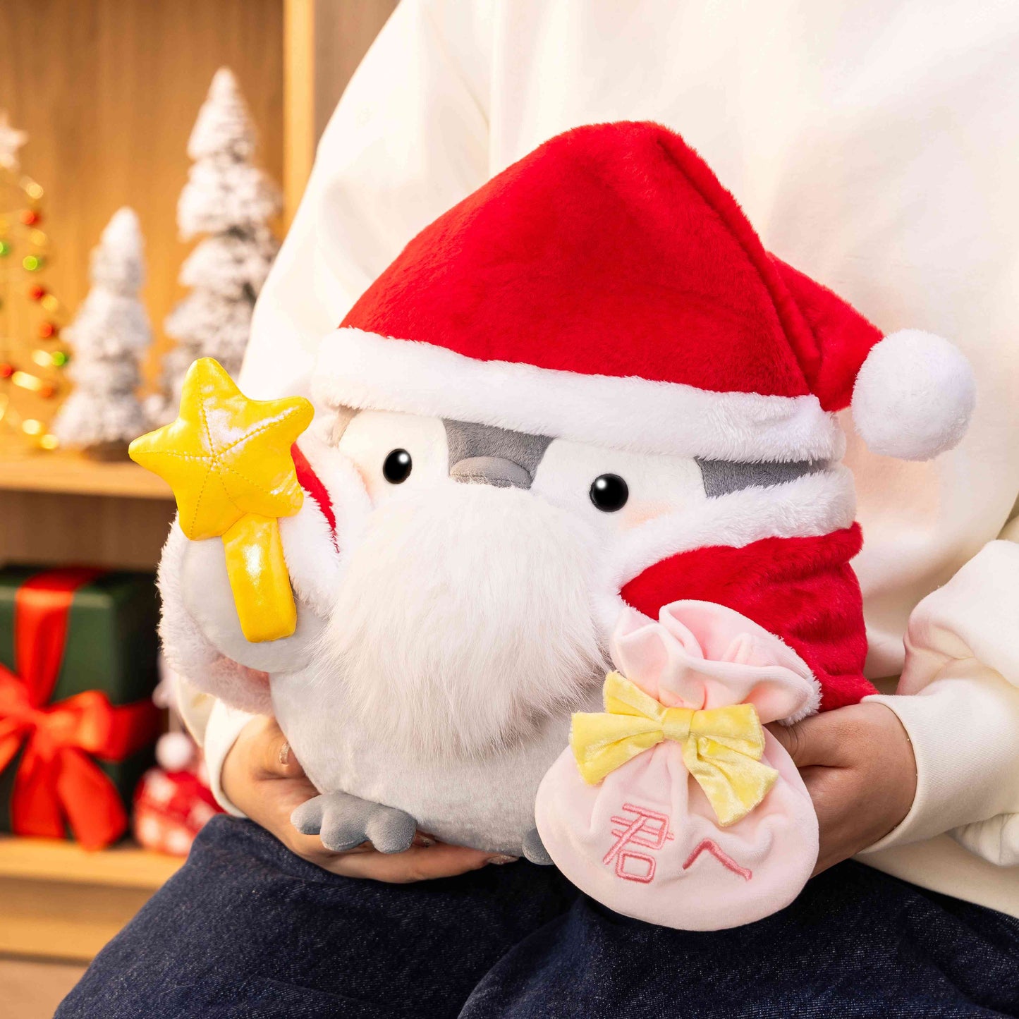 コウペンちゃん ふわっふわなおひげのサンタクロースさんな大きめぬいぐるみ